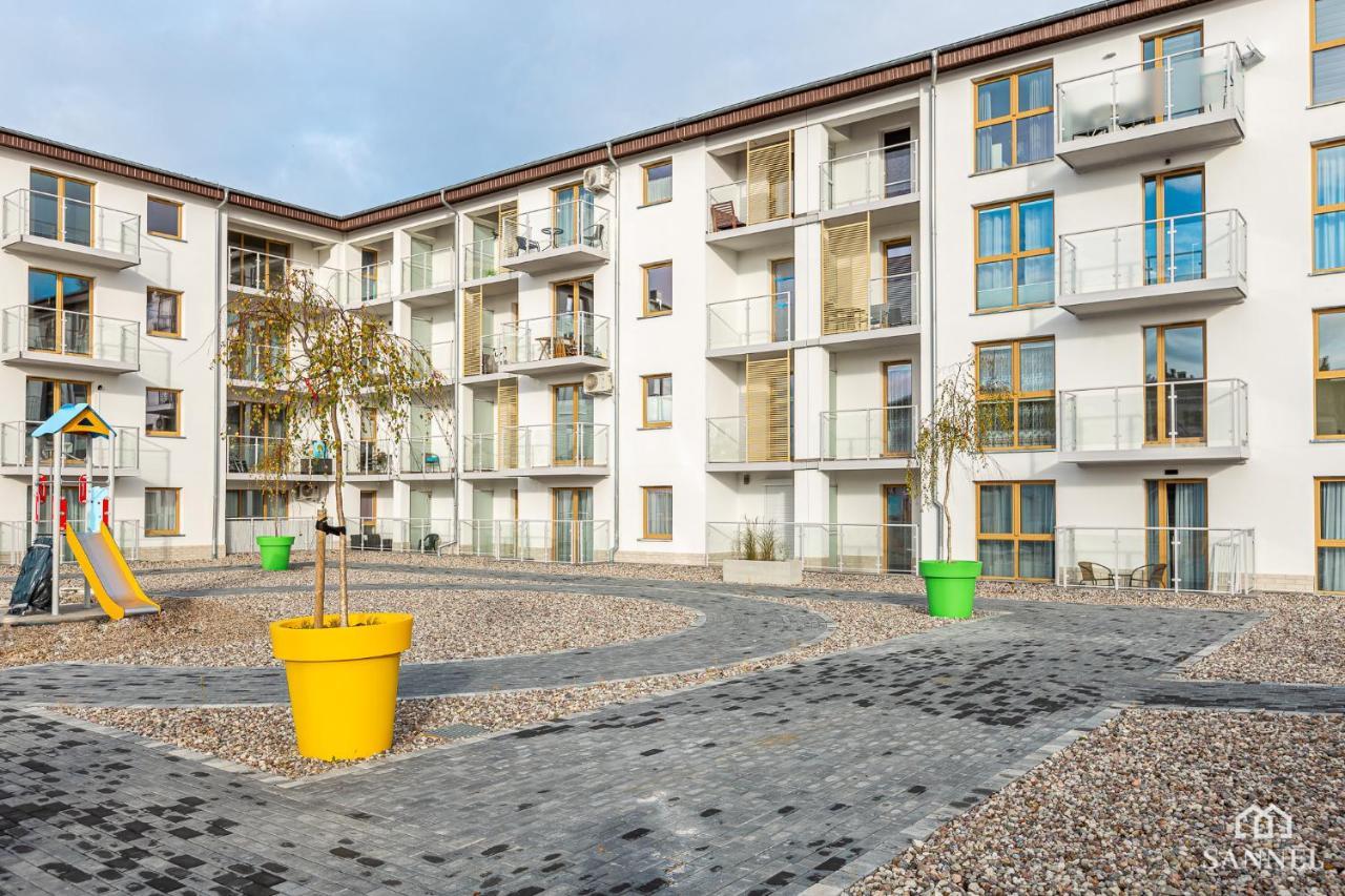 Apartament Lazure Przy Lesie-Sloneczne Tarasy Dziwnowek-Sannel Apartments For Rent Dziwnówek Exterior foto